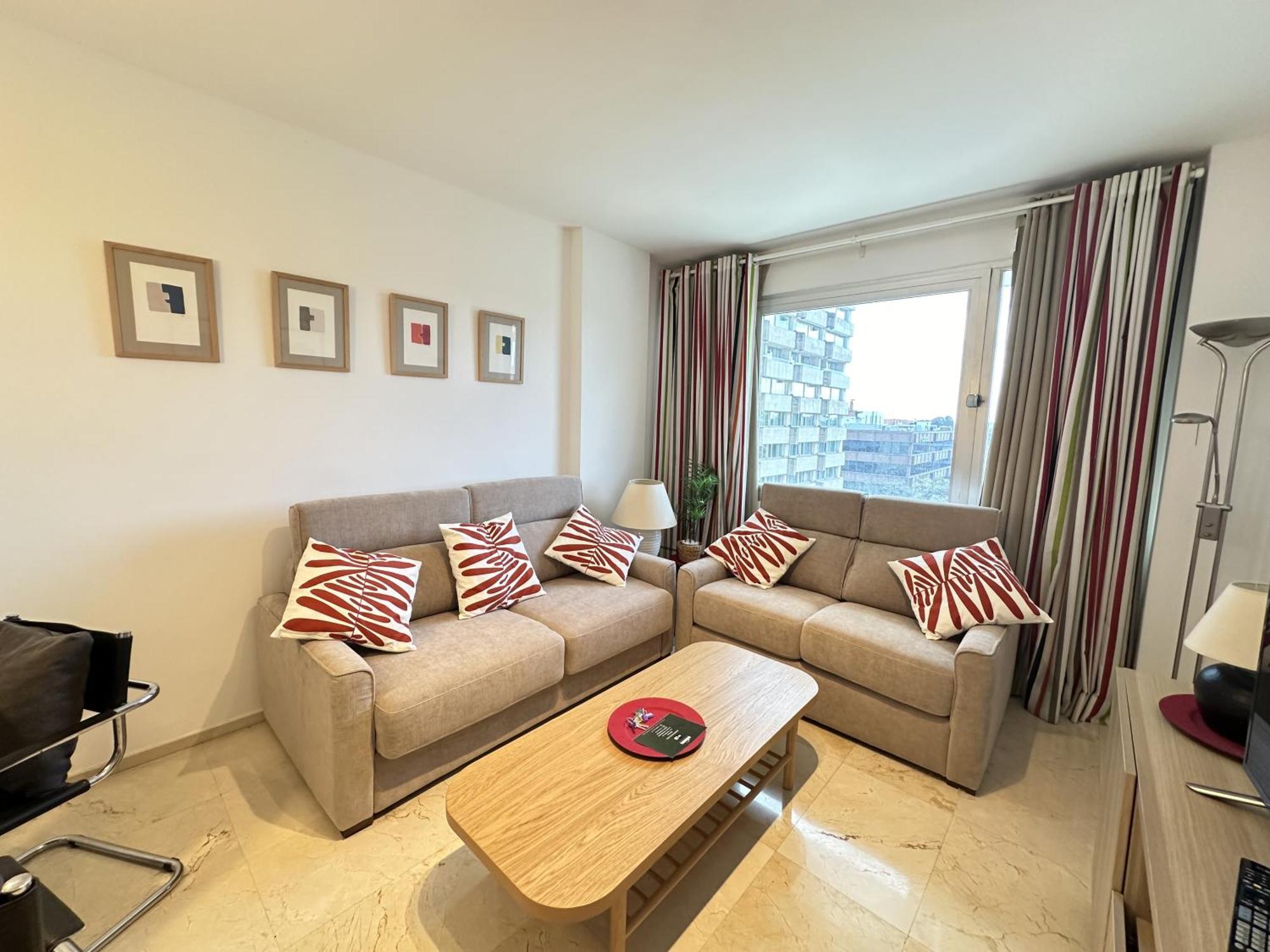 Estupendo Apartamento Junto A Plaza De Espana Севілья Екстер'єр фото